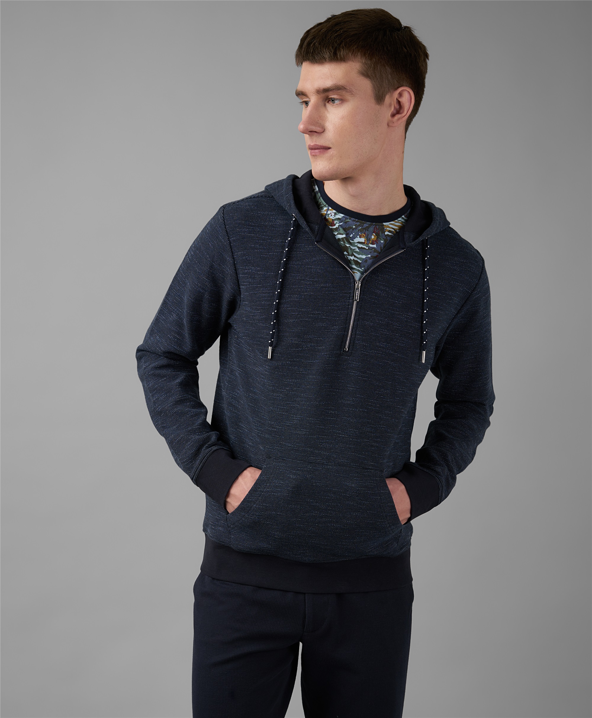 Толстовка HENDERSON